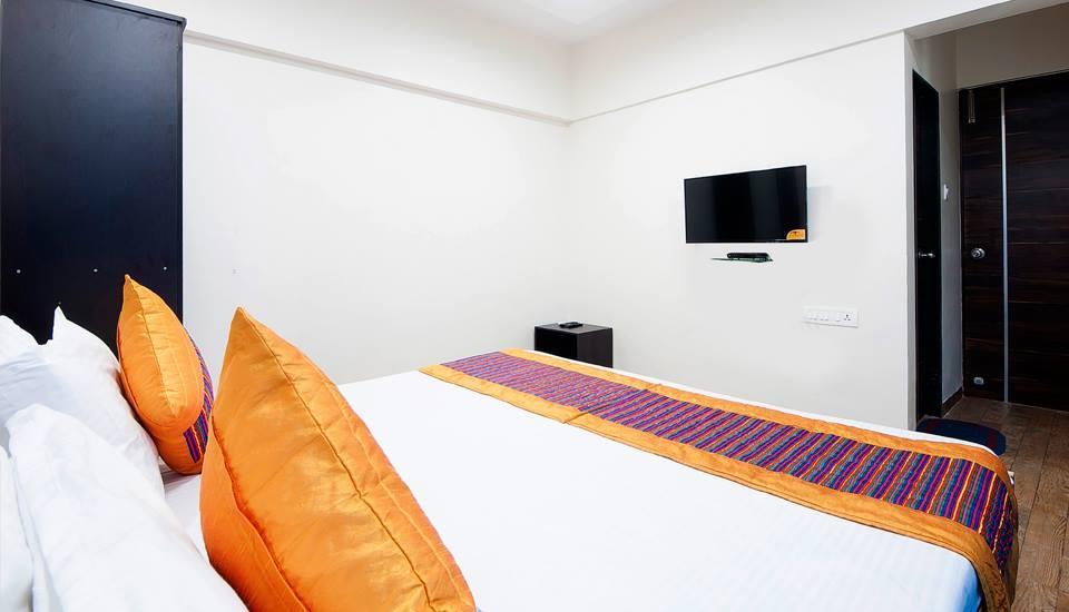 Asian Suites Tulsi Aura Navi Mumbai Kültér fotó